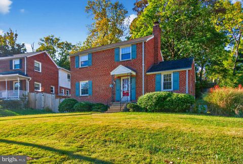 Photo of 10018 Brookmoor Drive, SILVER SPRING, MD 20901 (MLS # MDMC2201894)