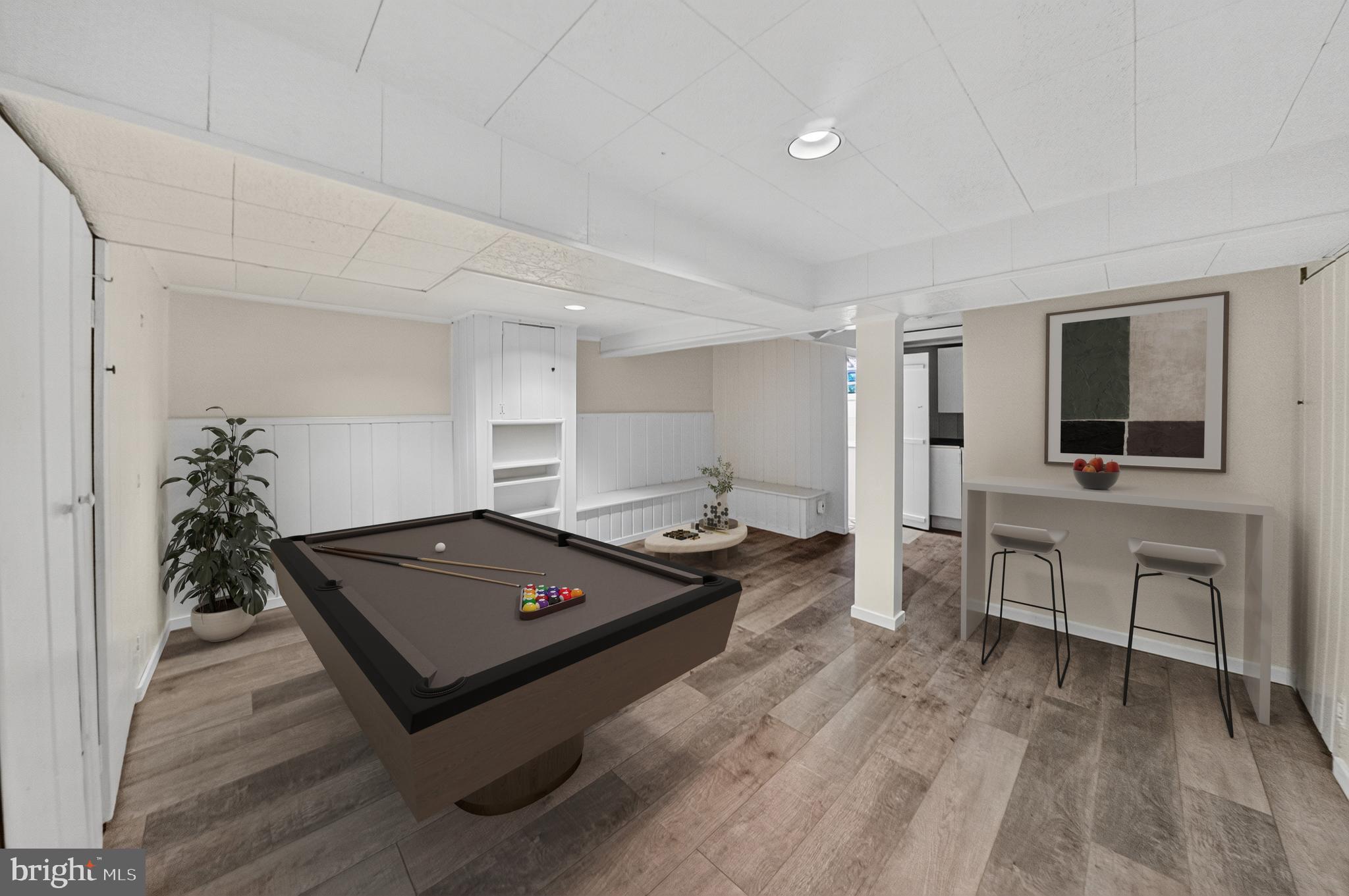 WOODMOOR - Residential