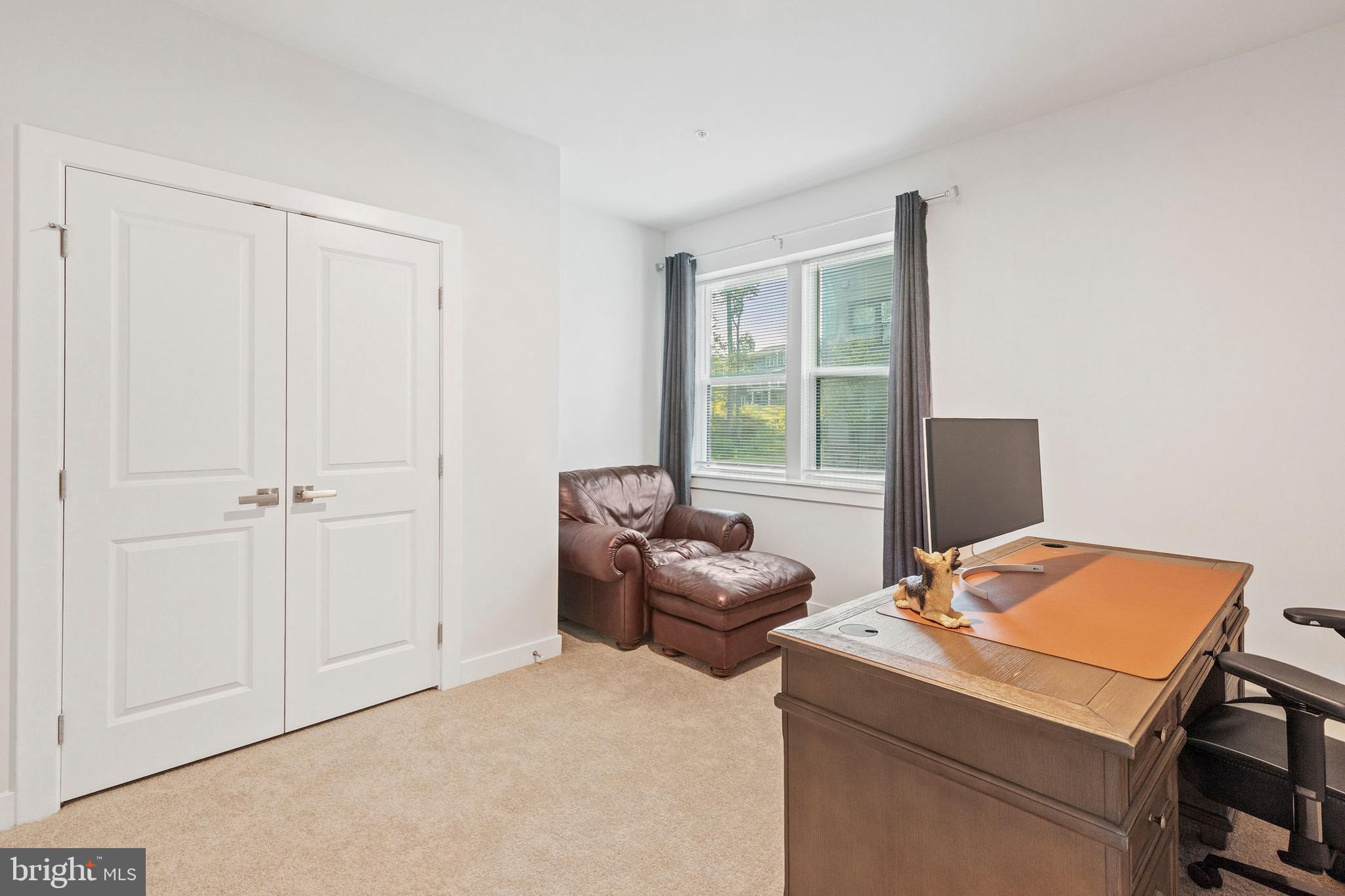 TURF VALLEY - Residential