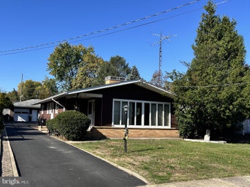 18 CENTER AVENUE DELRAN TWP NJ 08075