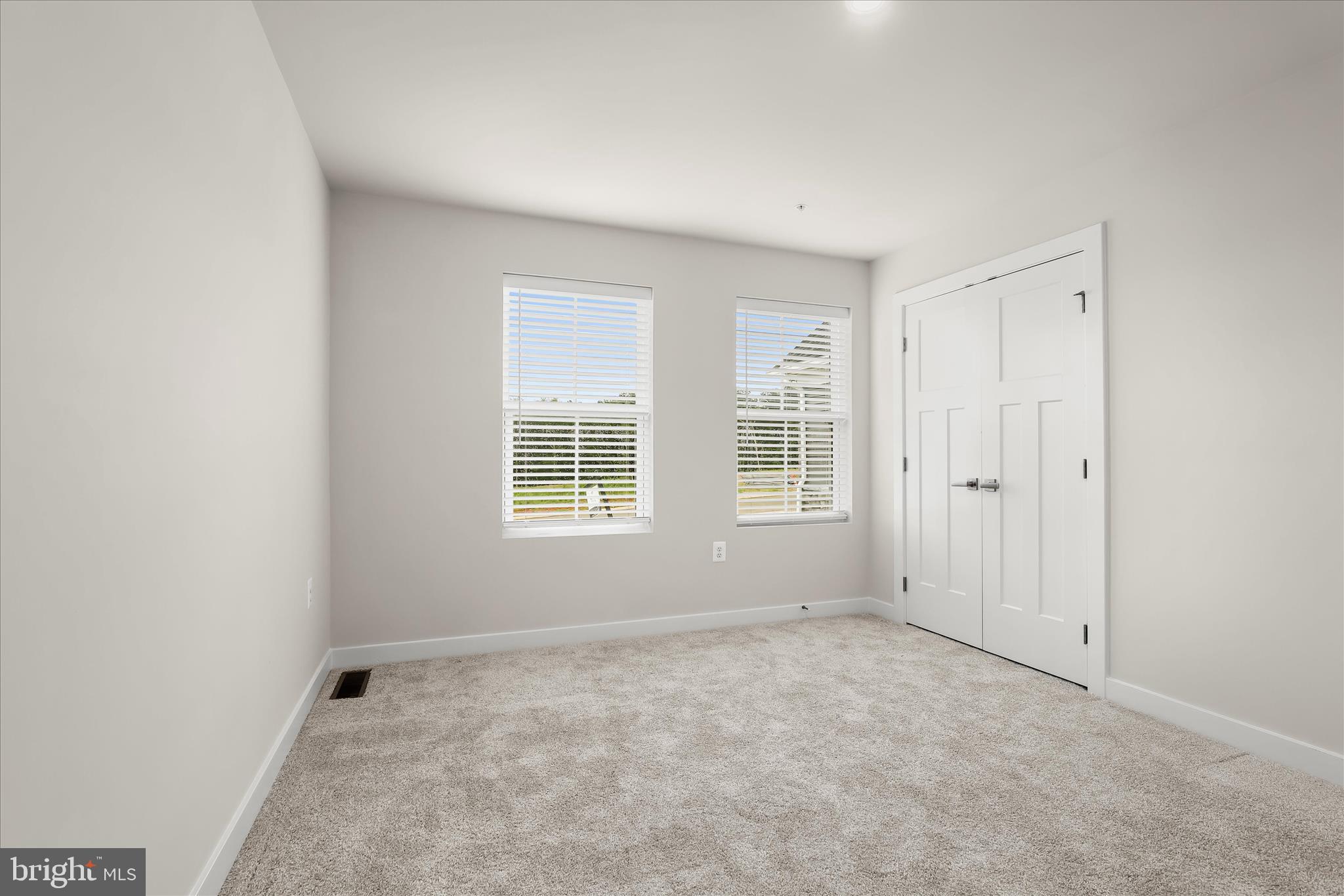 GRACE WOODS - Residential