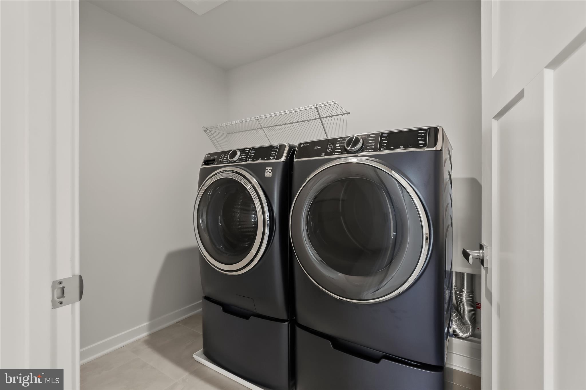 GRACE WOODS - Residential