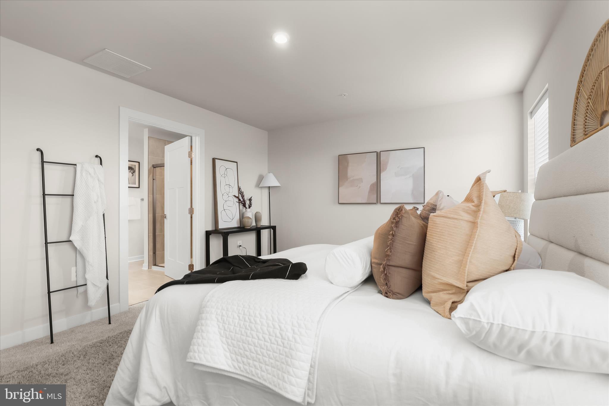 GRACE WOODS - Residential