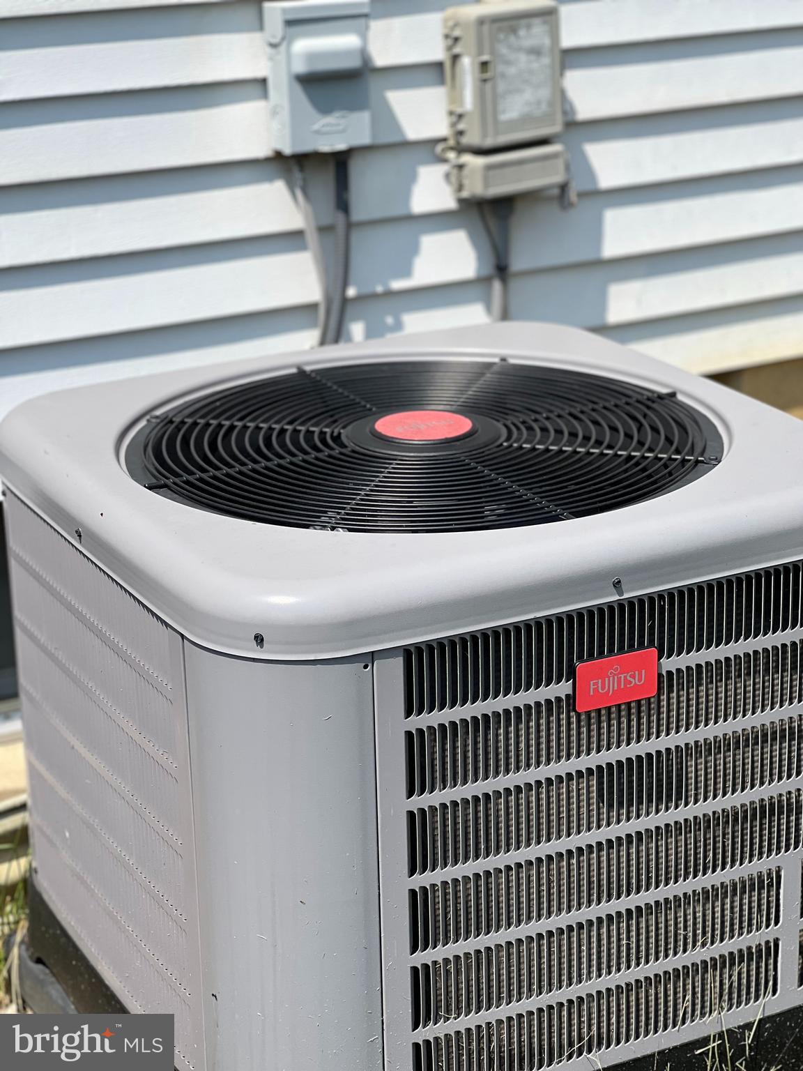 WILLOW HILLS- RESUB PARC - Residential