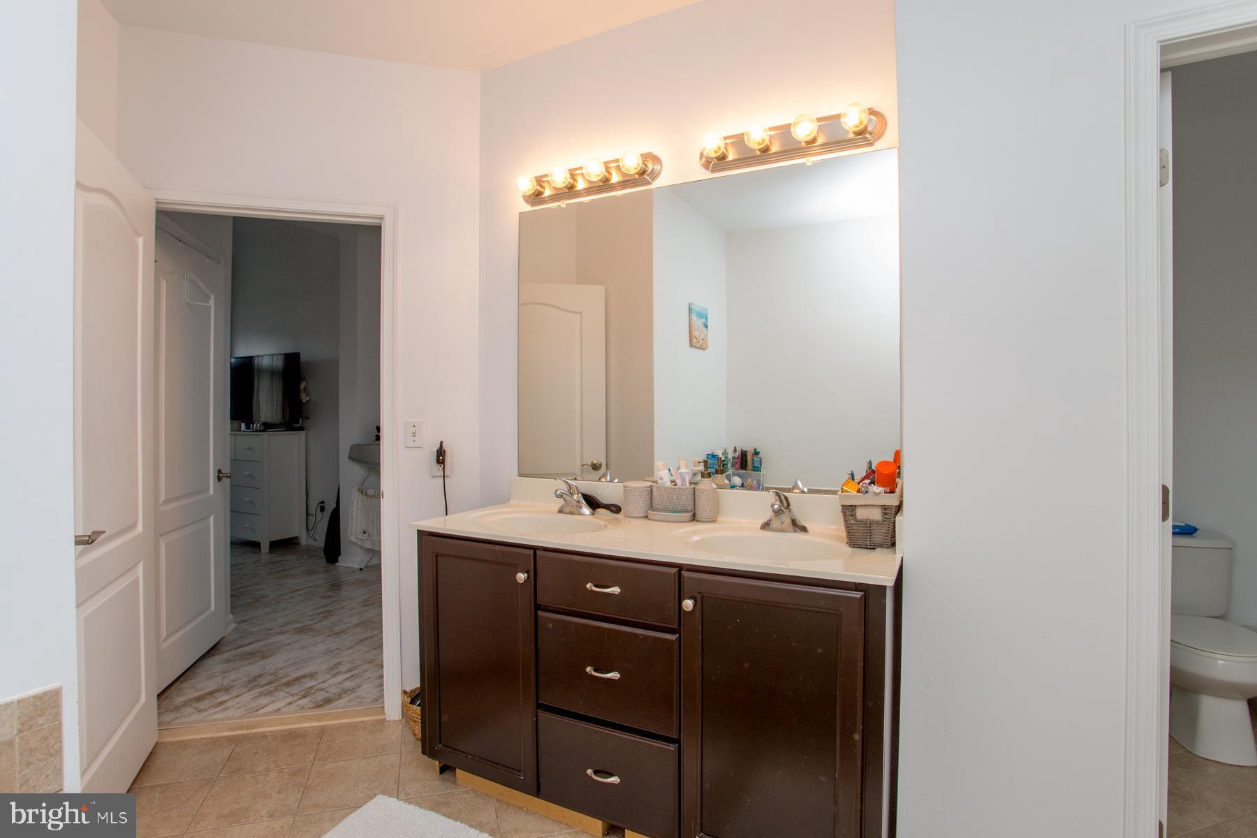 HUNTINGDON PLACE - Residential Lease