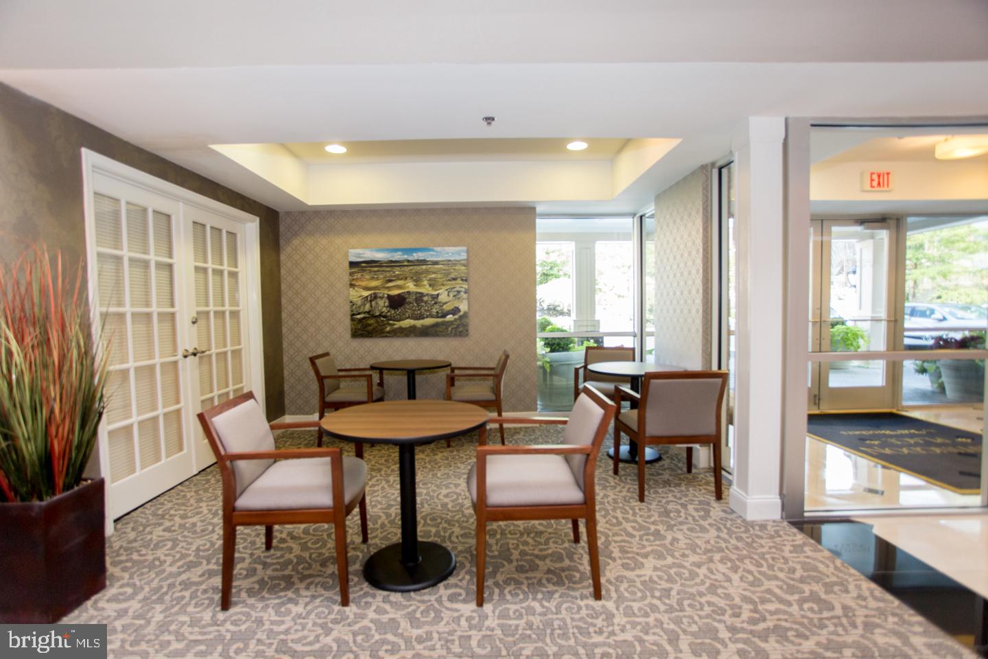 HUNTINGDON PLACE - Residential Lease