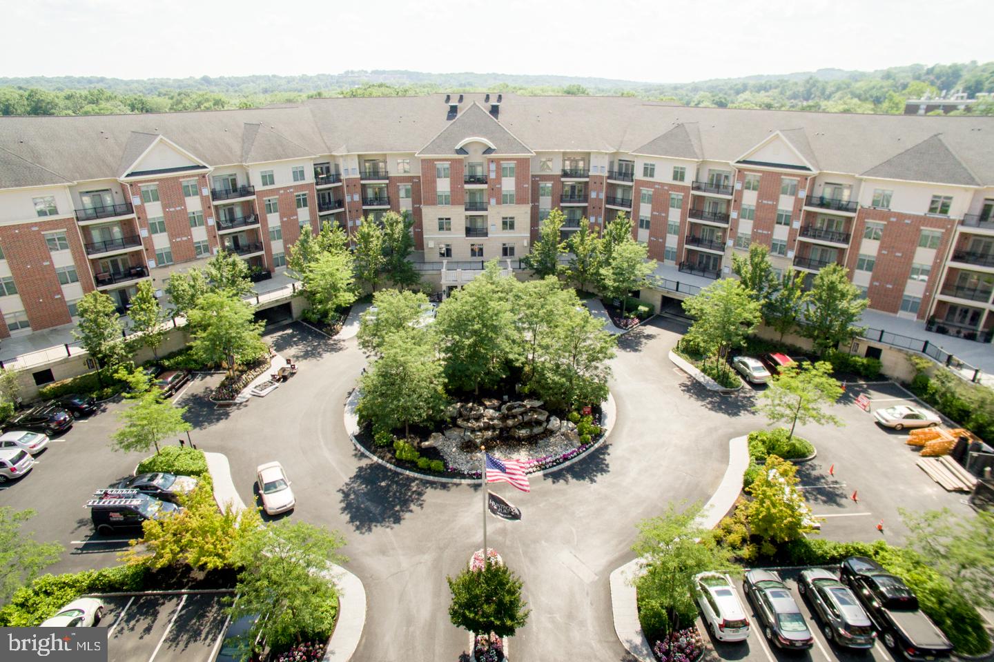 HUNTINGDON PLACE - Residential Lease