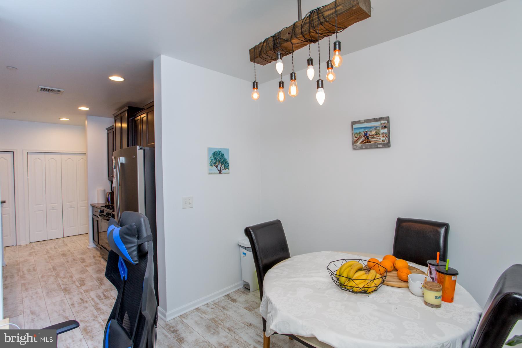 HUNTINGDON PLACE - Residential Lease