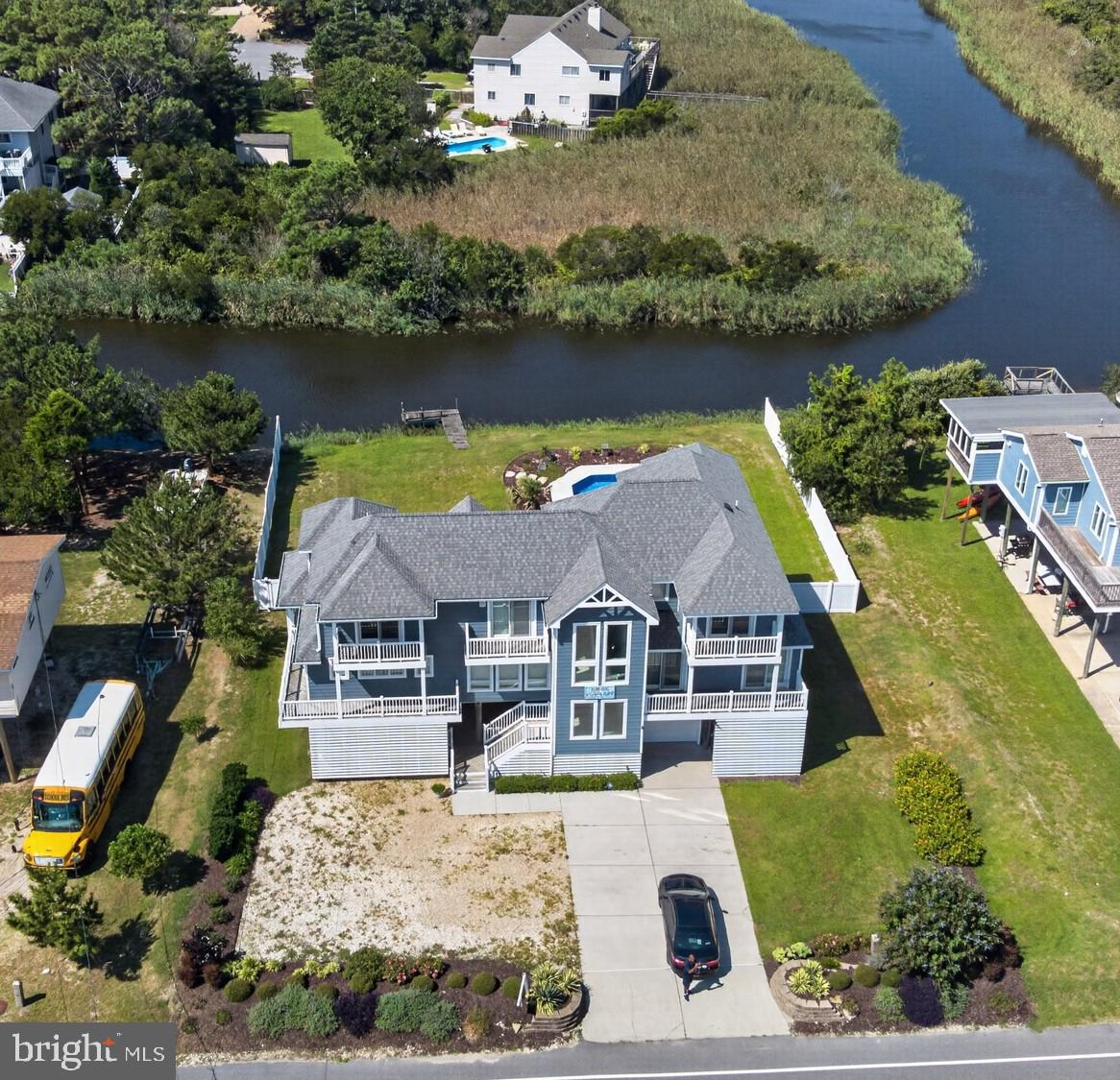 3521 SANDPIPER ROAD