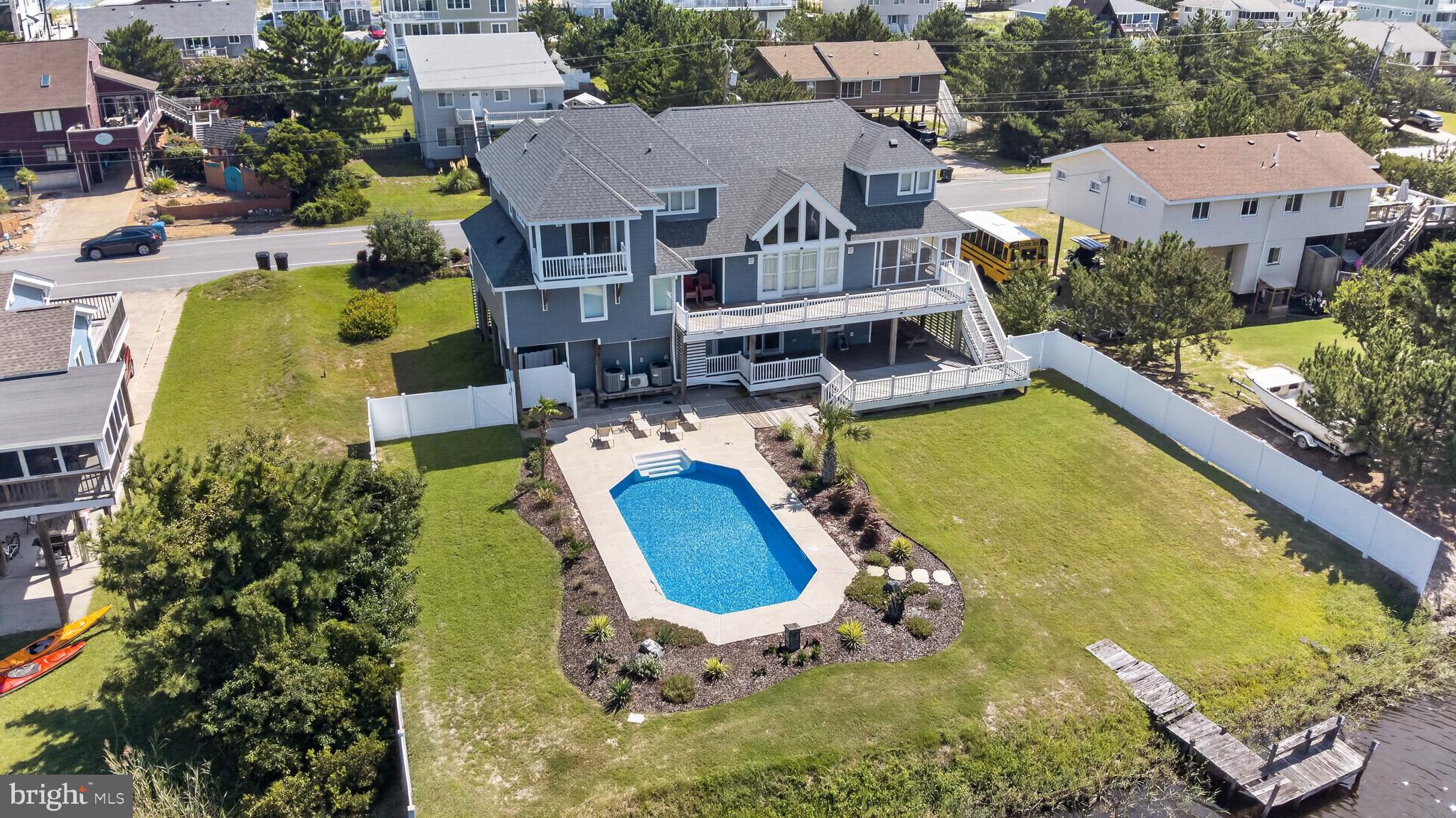 3521 SANDPIPER ROAD