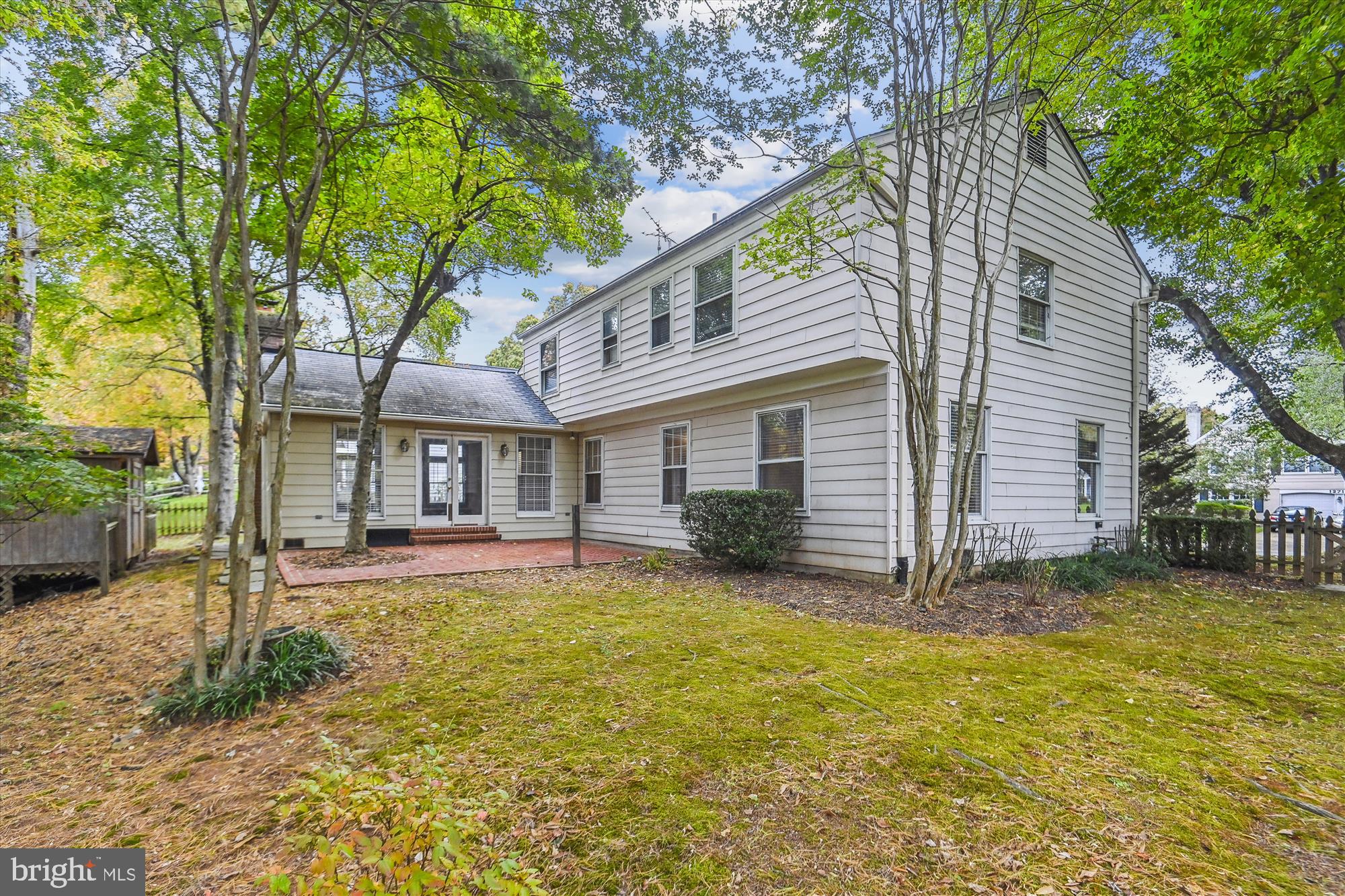 POTOMAC COMMONS - Residential