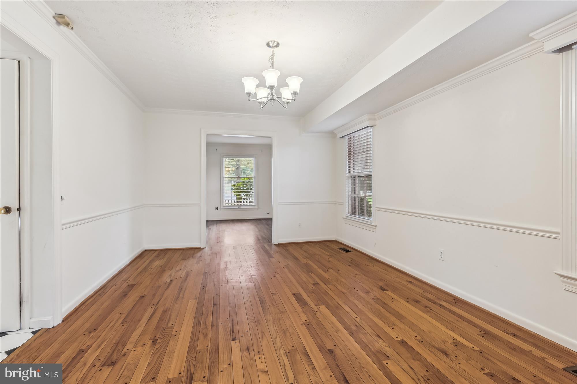 POTOMAC COMMONS - Residential