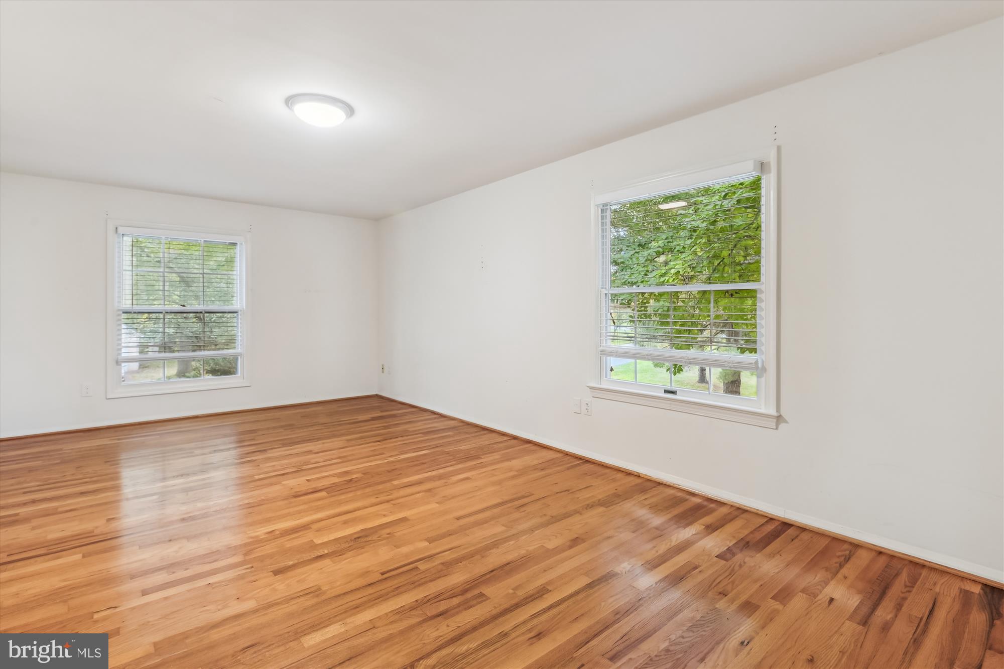 POTOMAC COMMONS - Residential