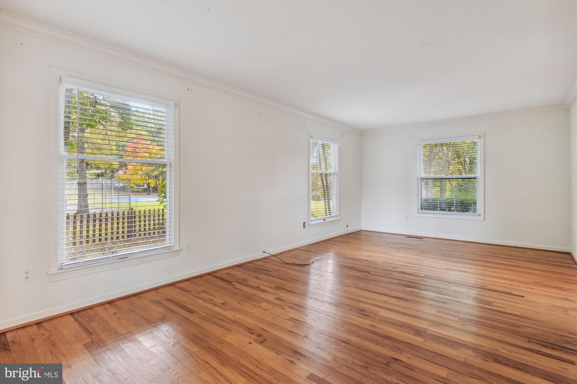 POTOMAC COMMONS - Residential