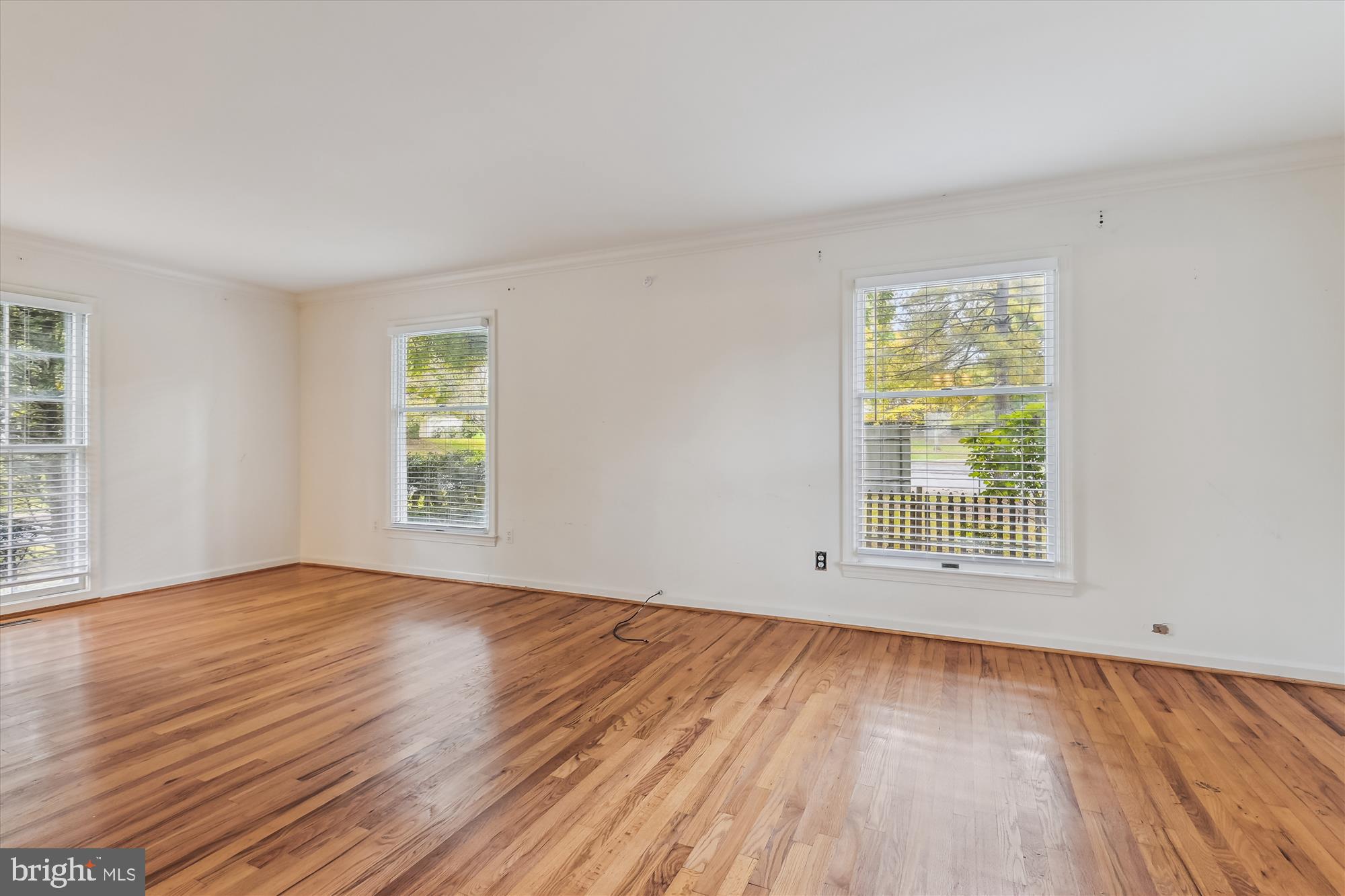 POTOMAC COMMONS - Residential