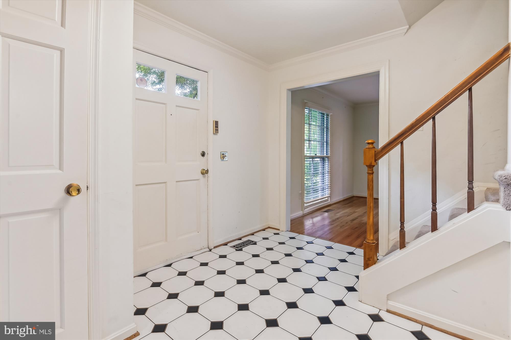 POTOMAC COMMONS - Residential