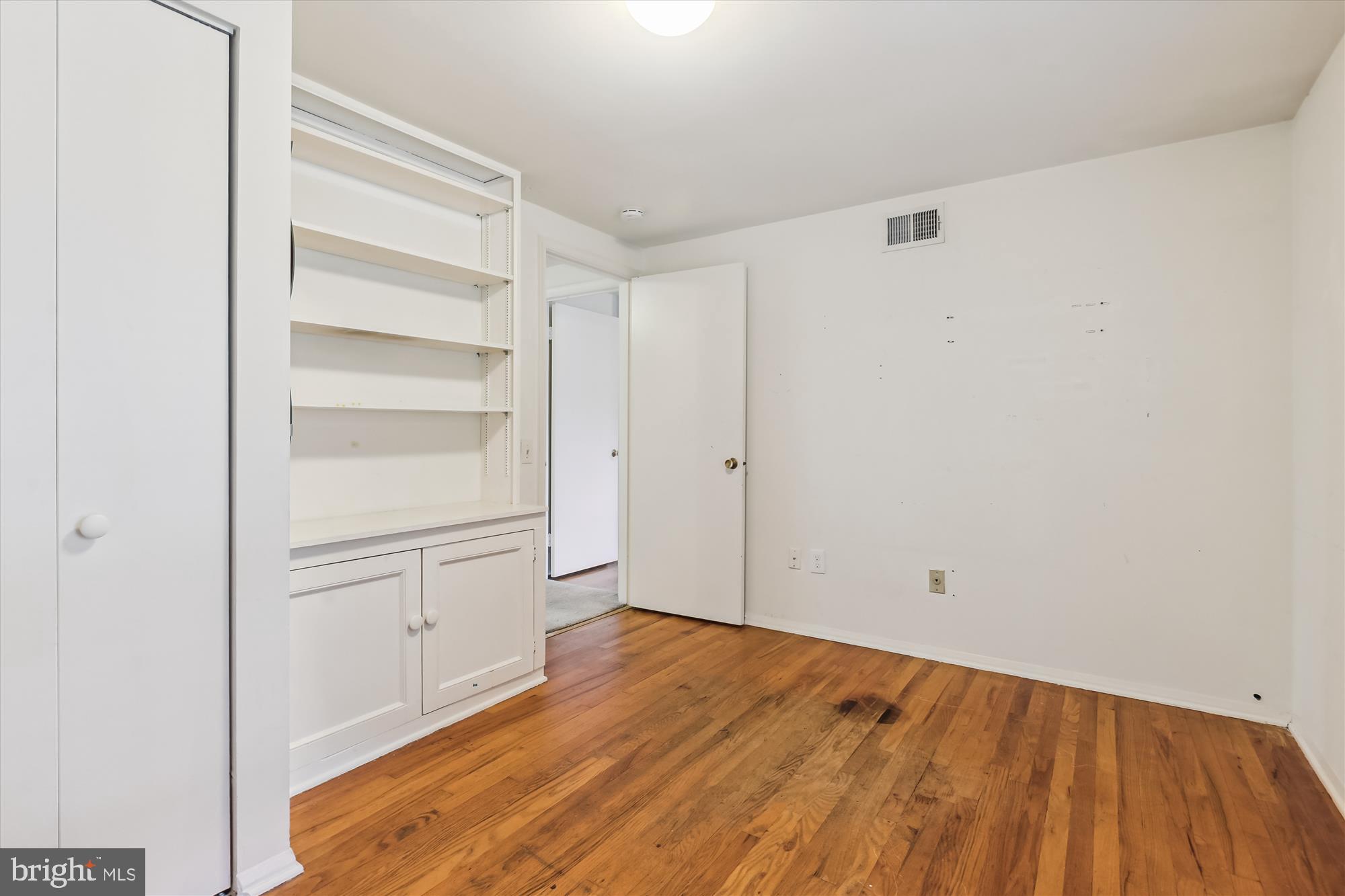 POTOMAC COMMONS - Residential