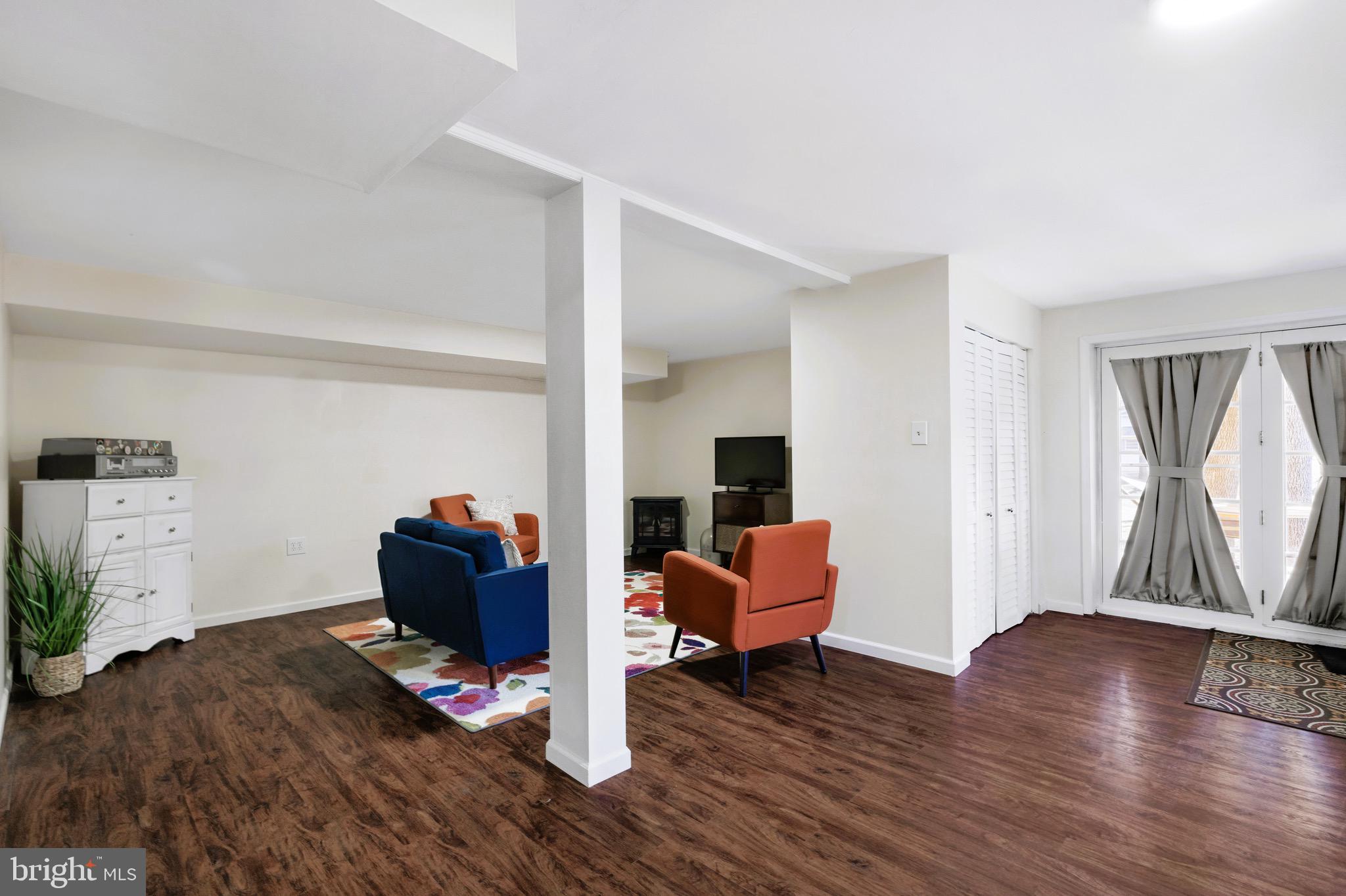 JOHN BROWN FARM - Residential