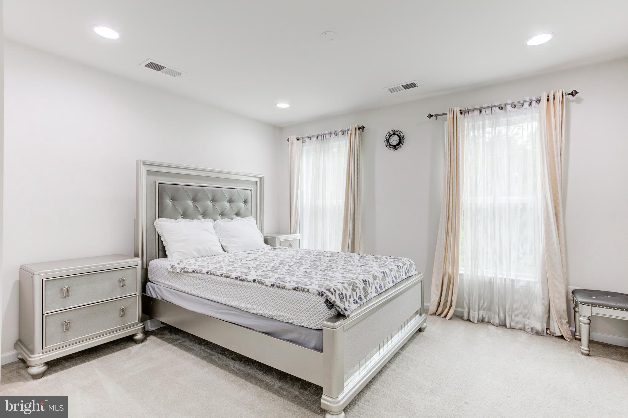 BRAMBLETON - Residential Lease