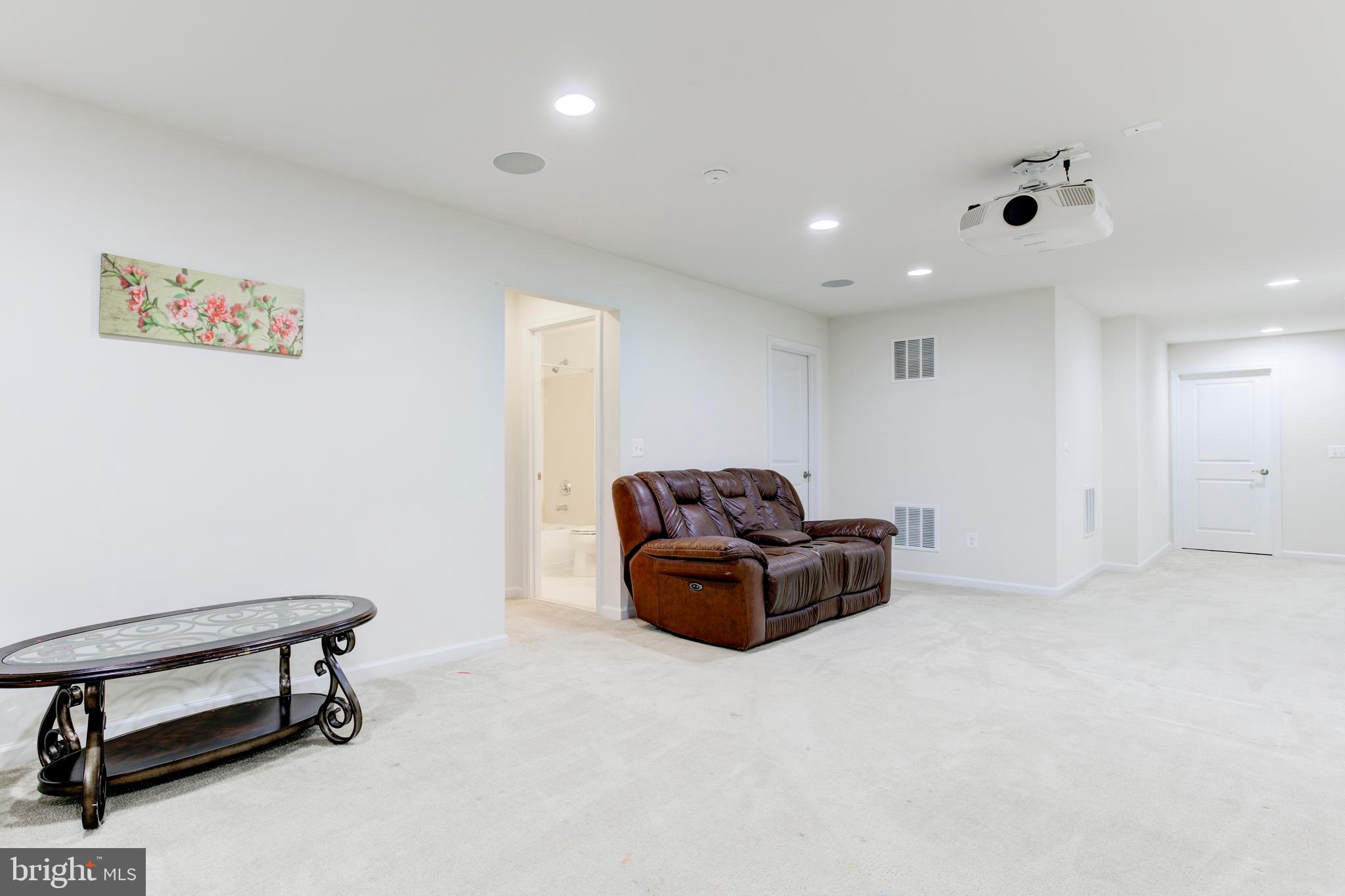 BRAMBLETON - Residential Lease