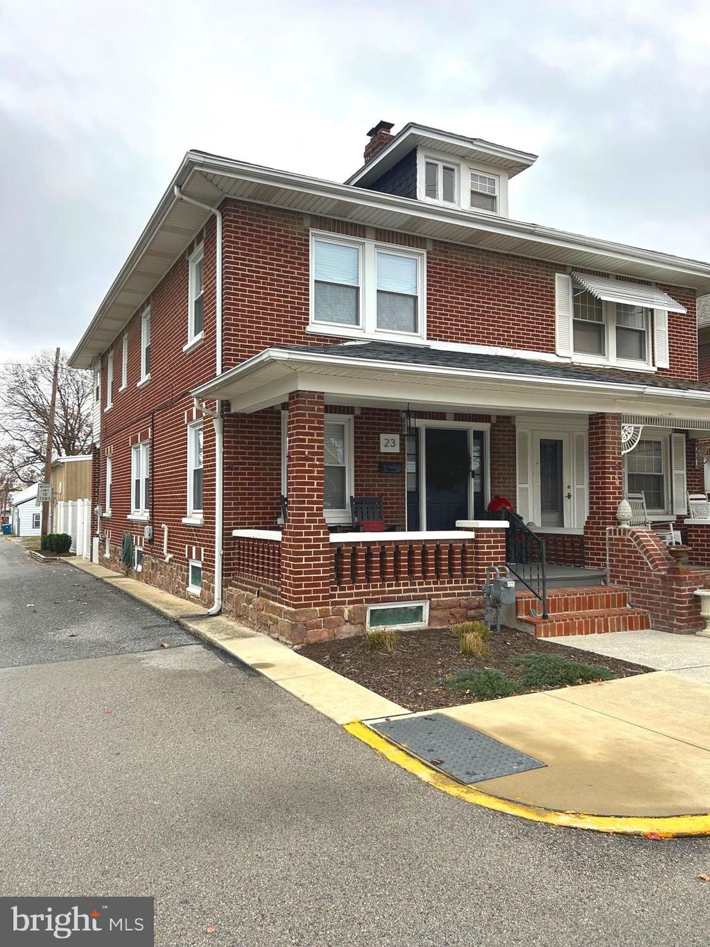 Photo of 23 N Sumner Street, YORK, PA 17404 (MLS # PAYK2094464)