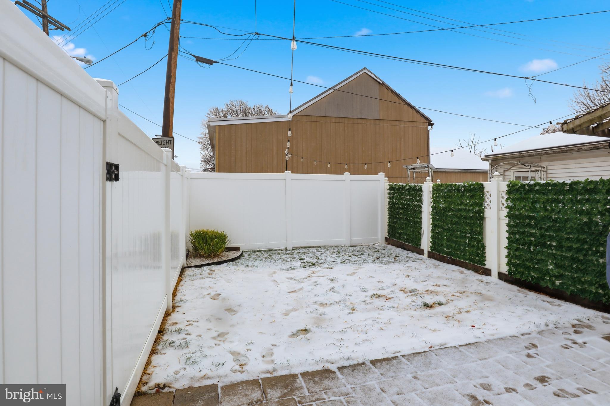 WEST YORK BORO - Residential