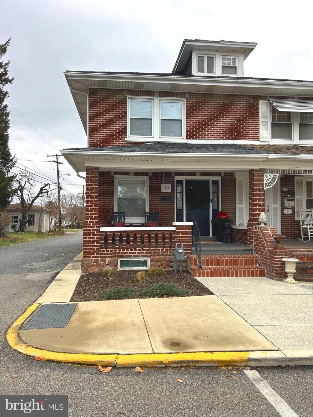 Photo of 23 N Sumner Street, YORK, PA 17404 (MLS # PAYK2094464)