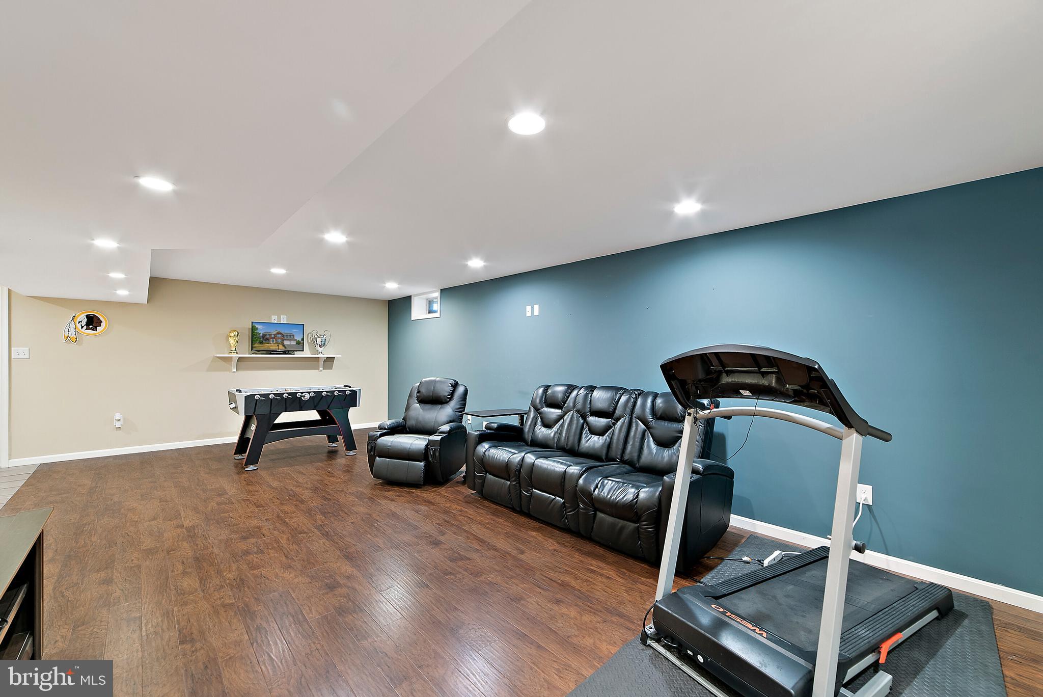 CEDAR BROOKE - Residential