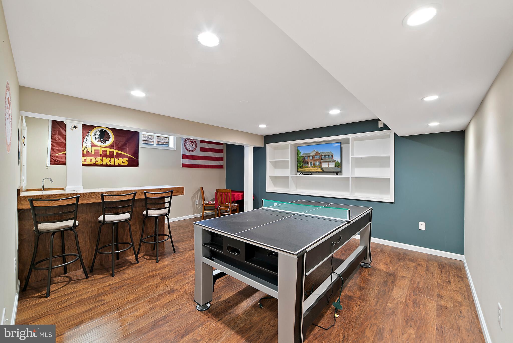 CEDAR BROOKE - Residential