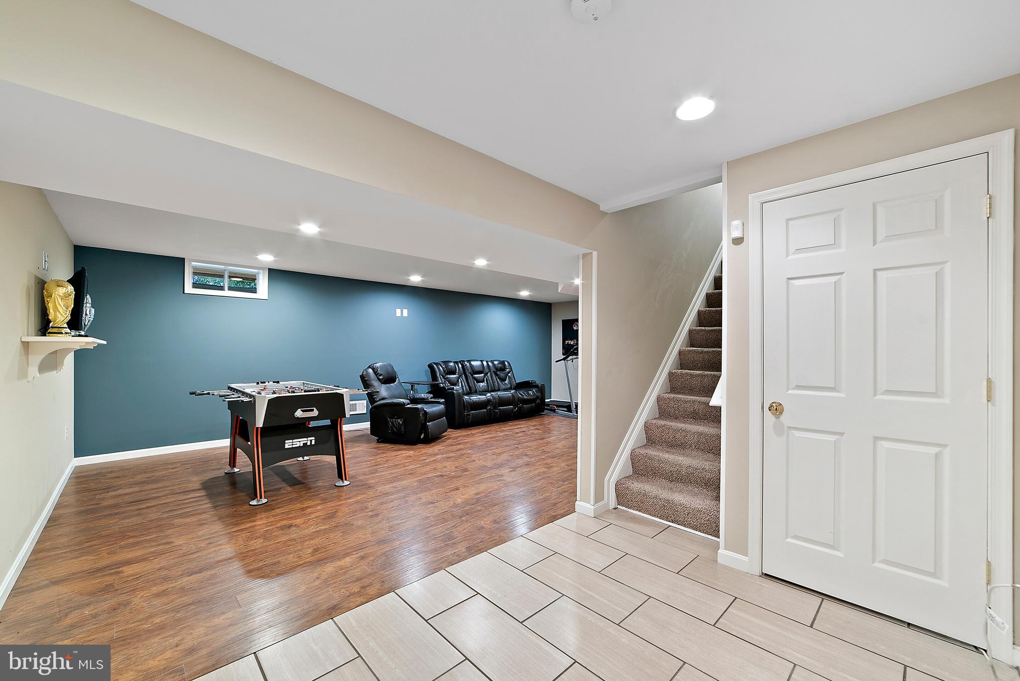 CEDAR BROOKE - Residential