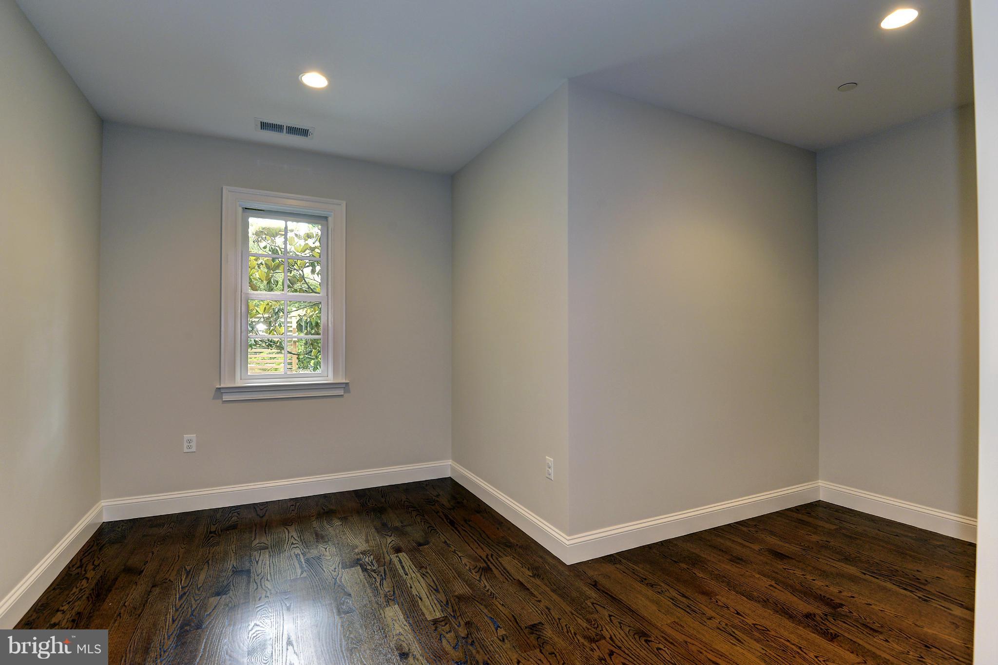 SOMERSET HEIGHTS - Residential