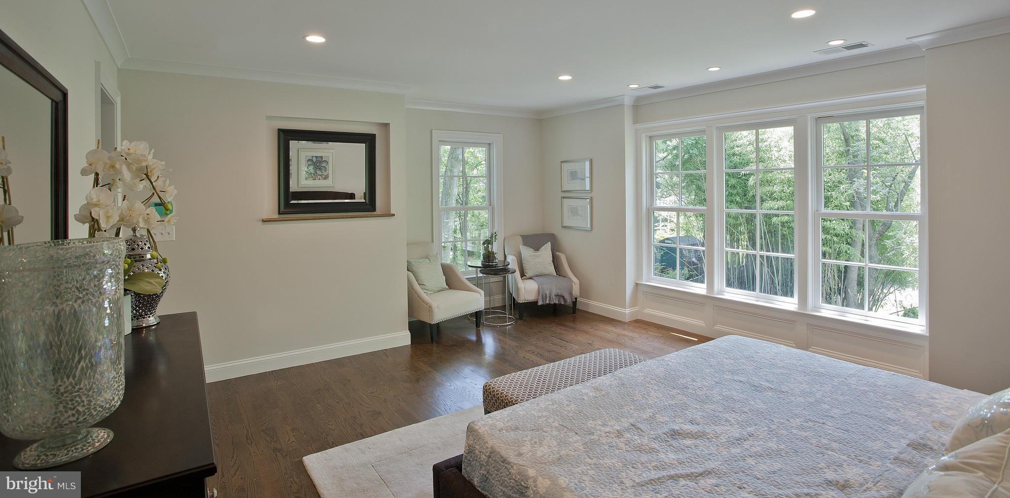 SOMERSET HEIGHTS - Residential