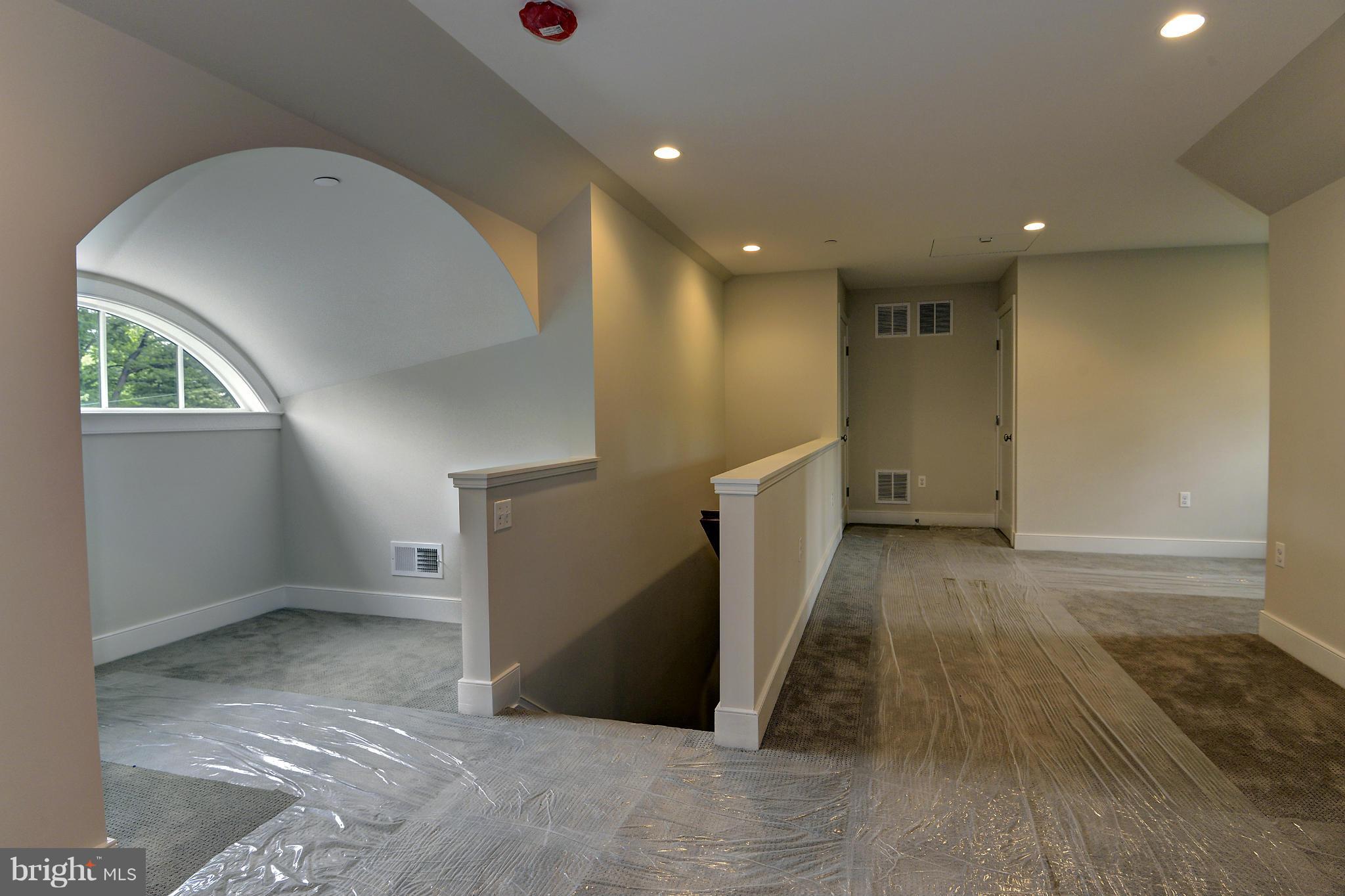 SOMERSET HEIGHTS - Residential