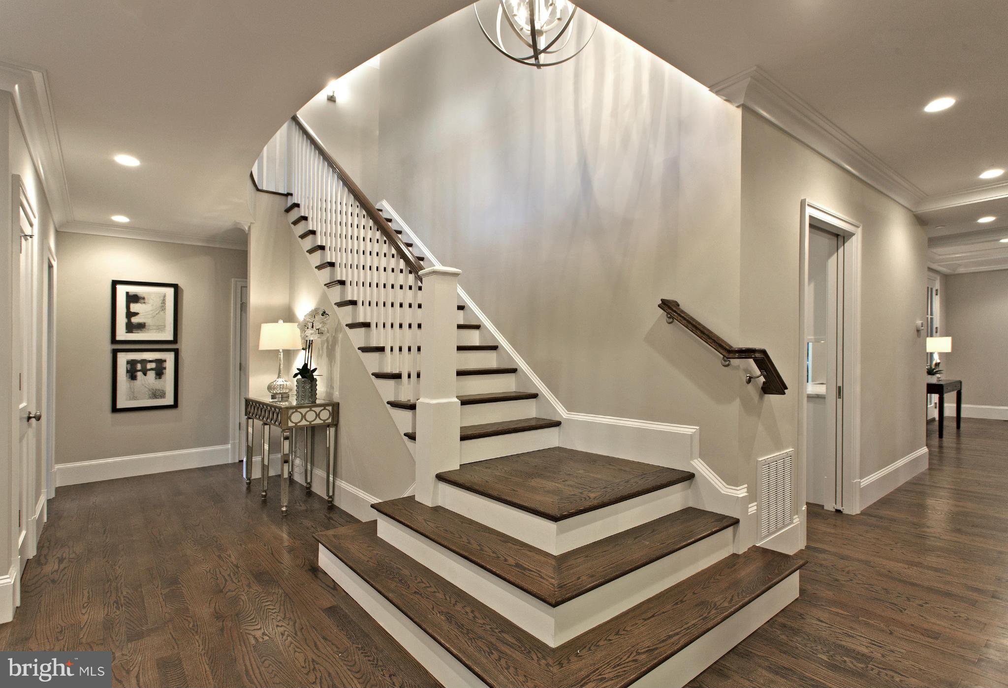 SOMERSET HEIGHTS - Residential