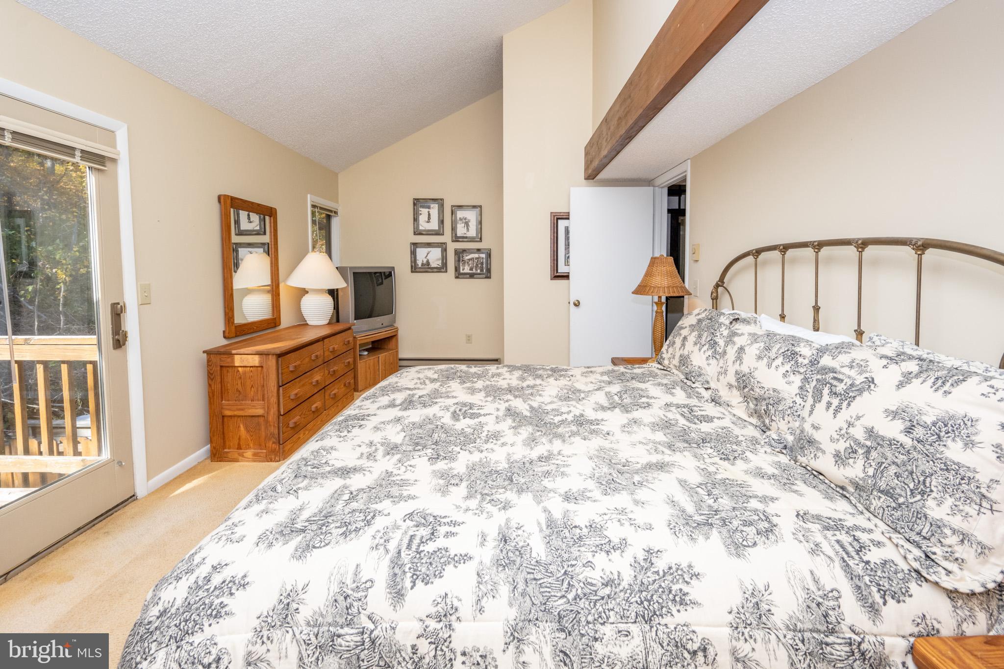 VILLAGES OF WISP - Residential