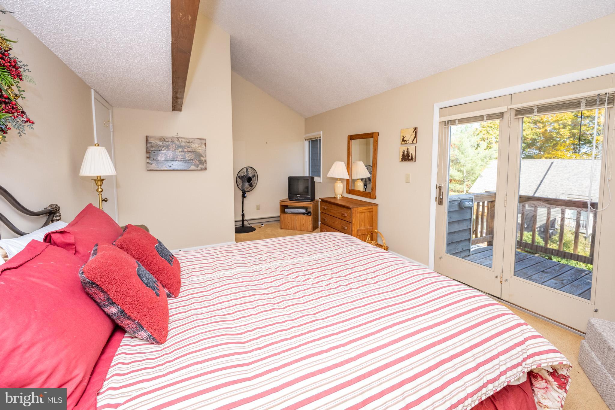 VILLAGES OF WISP - Residential