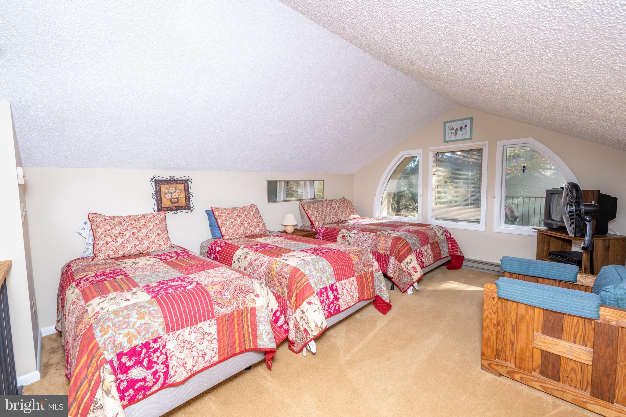 VILLAGES OF WISP - Residential