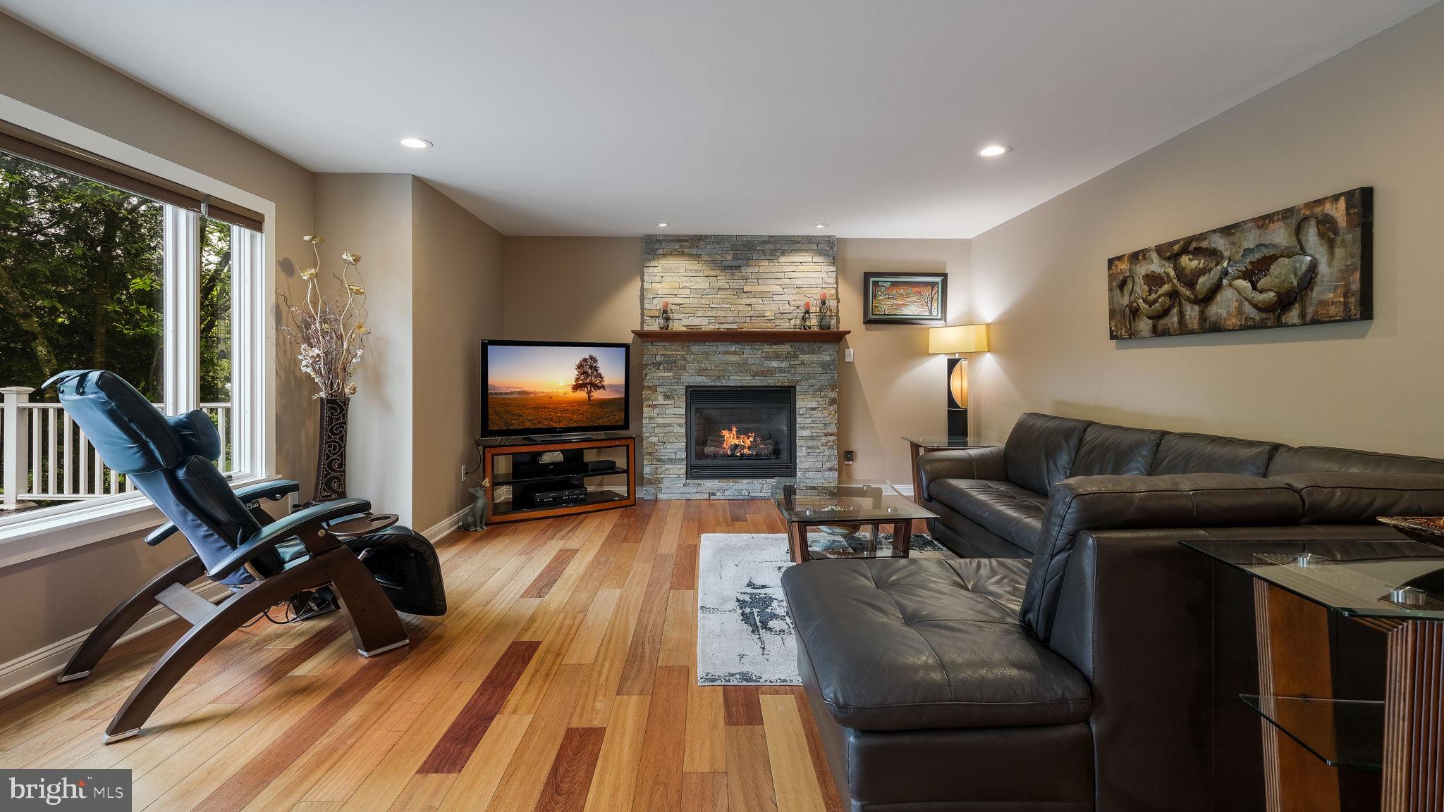 FOX HUNT ESTS - Residential