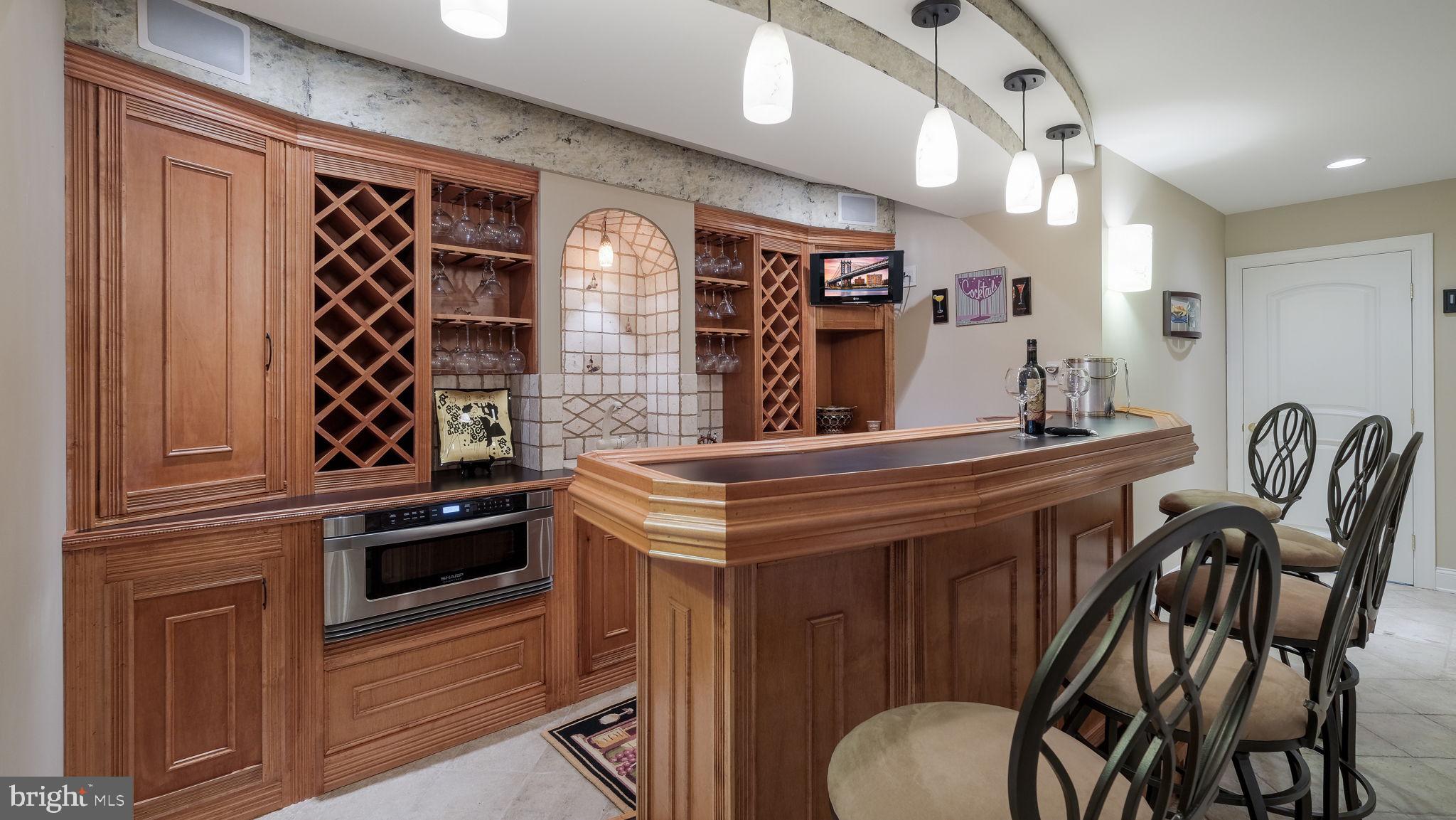 FOX HUNT ESTS - Residential