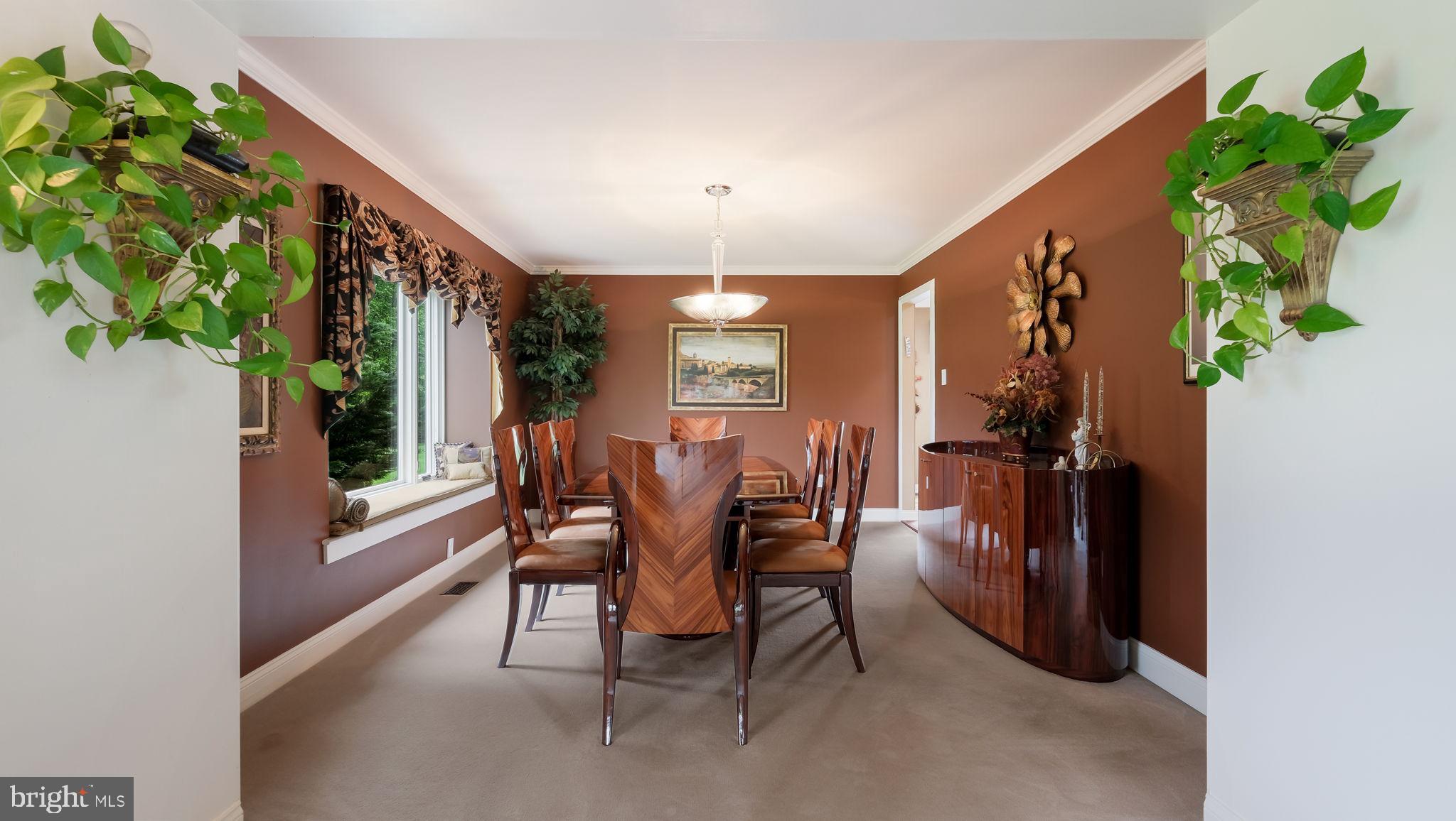 FOX HUNT ESTS - Residential