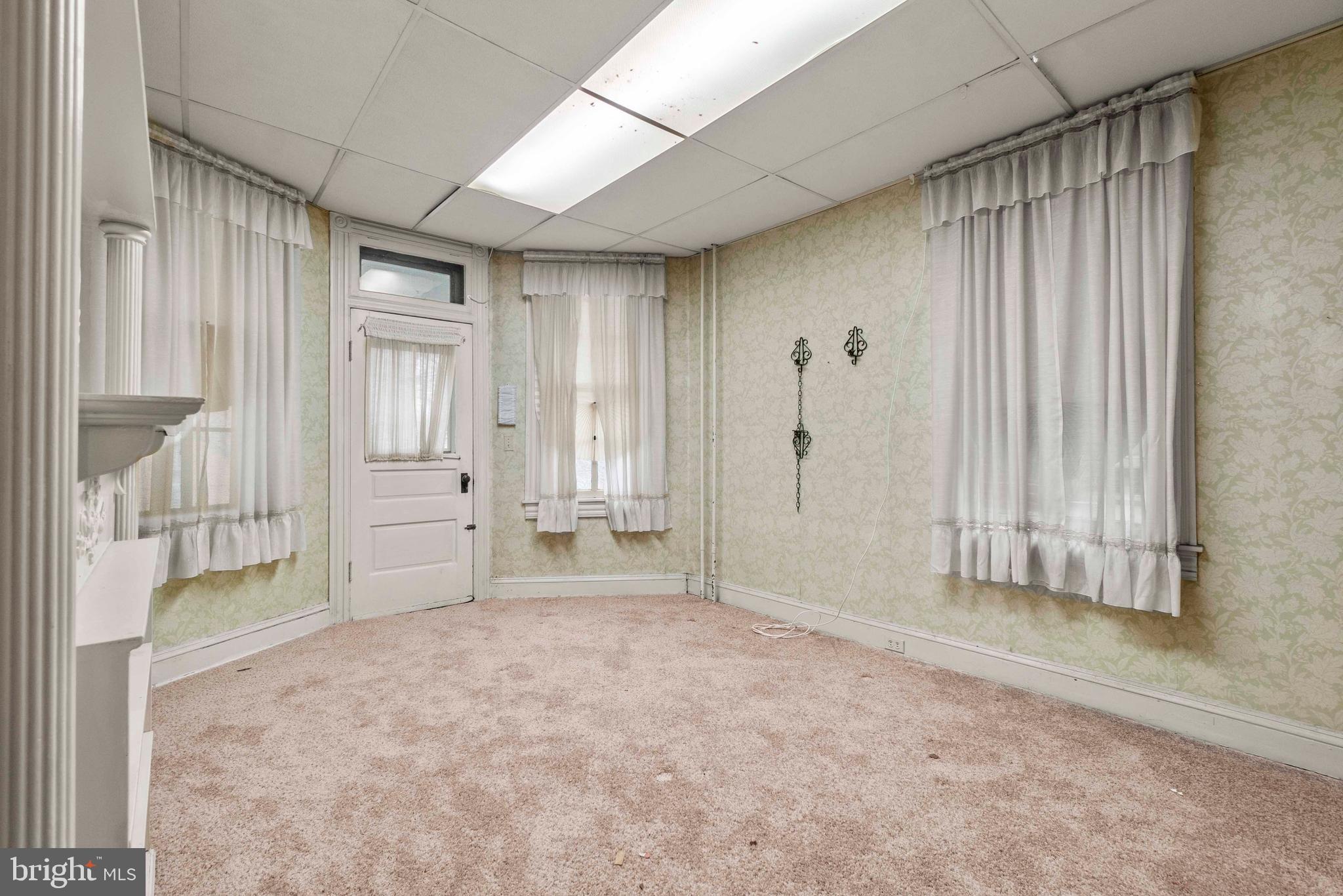 CHARLES VILLAGE - Residential