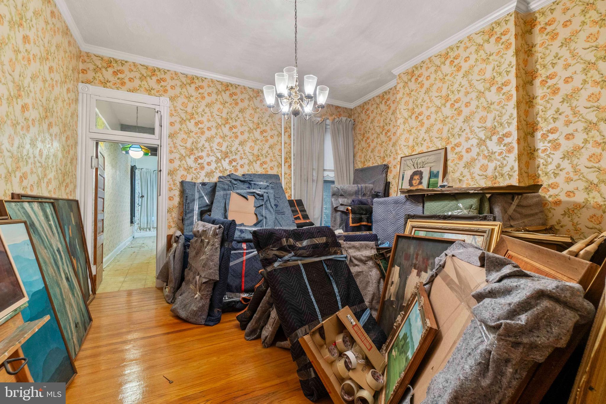 CHARLES VILLAGE - Residential