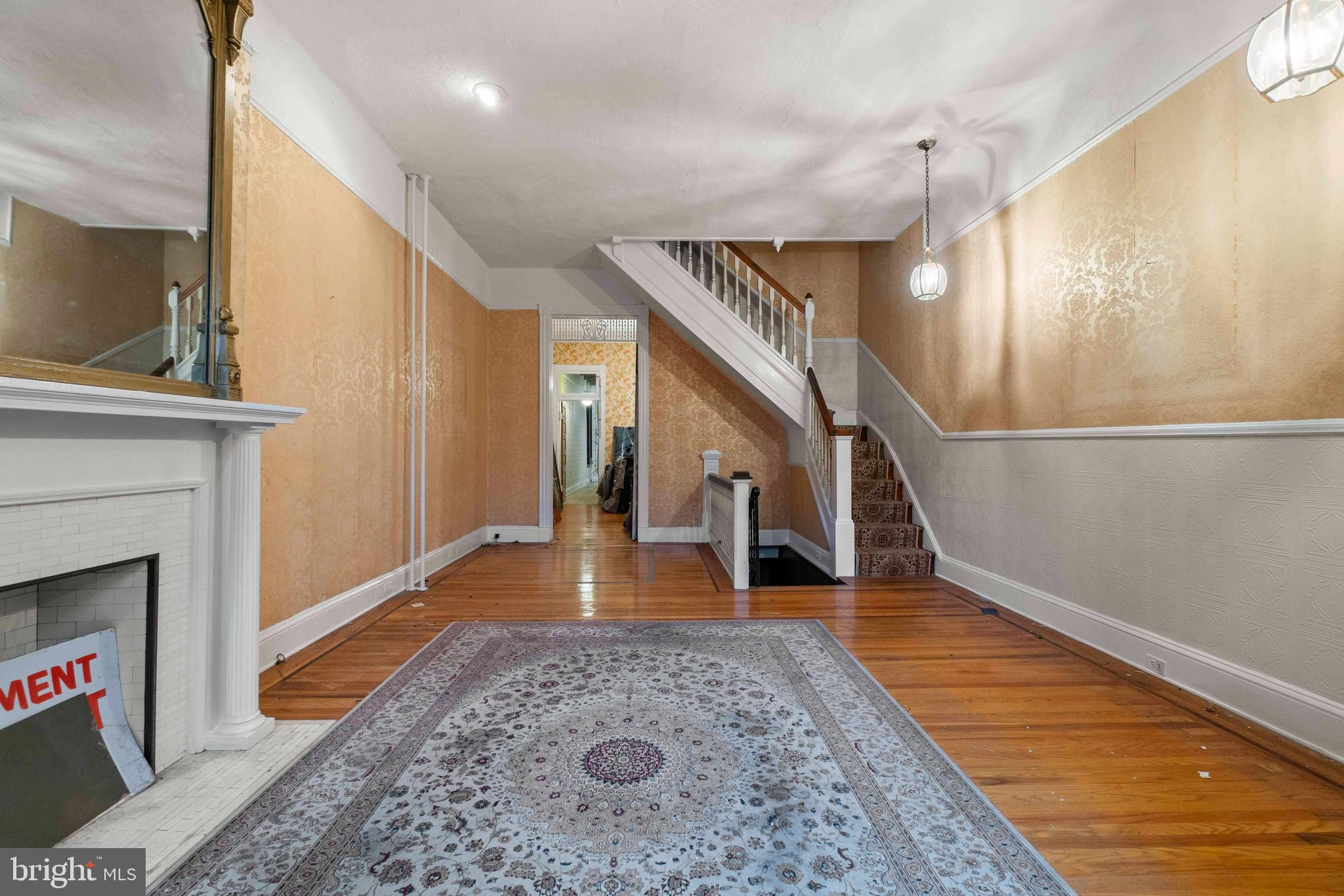 CHARLES VILLAGE - Residential