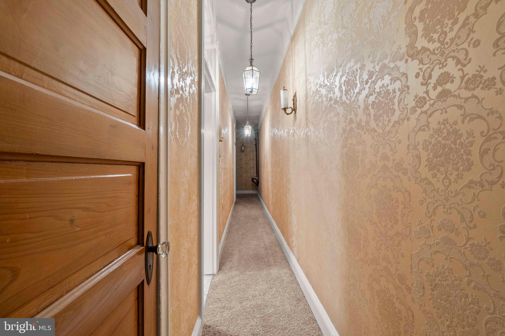 CHARLES VILLAGE - Residential