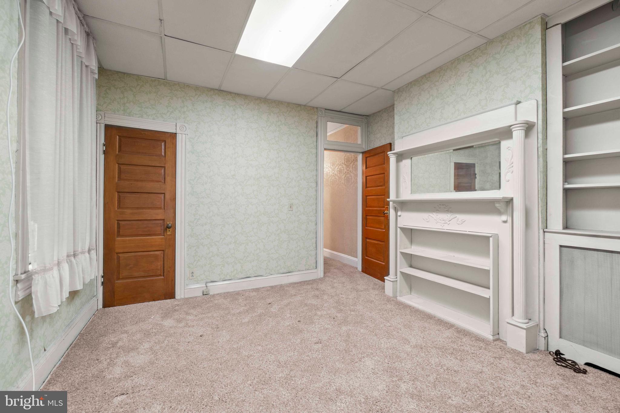 CHARLES VILLAGE - Residential