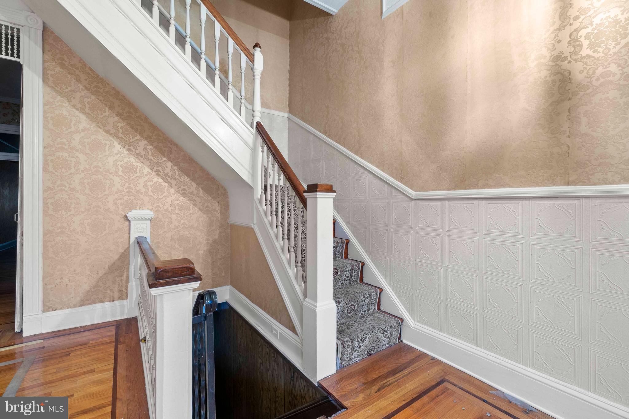 CHARLES VILLAGE - Residential