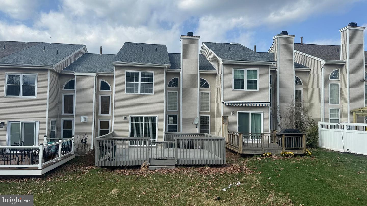 PERKIOMEN GREENE - Residential Lease