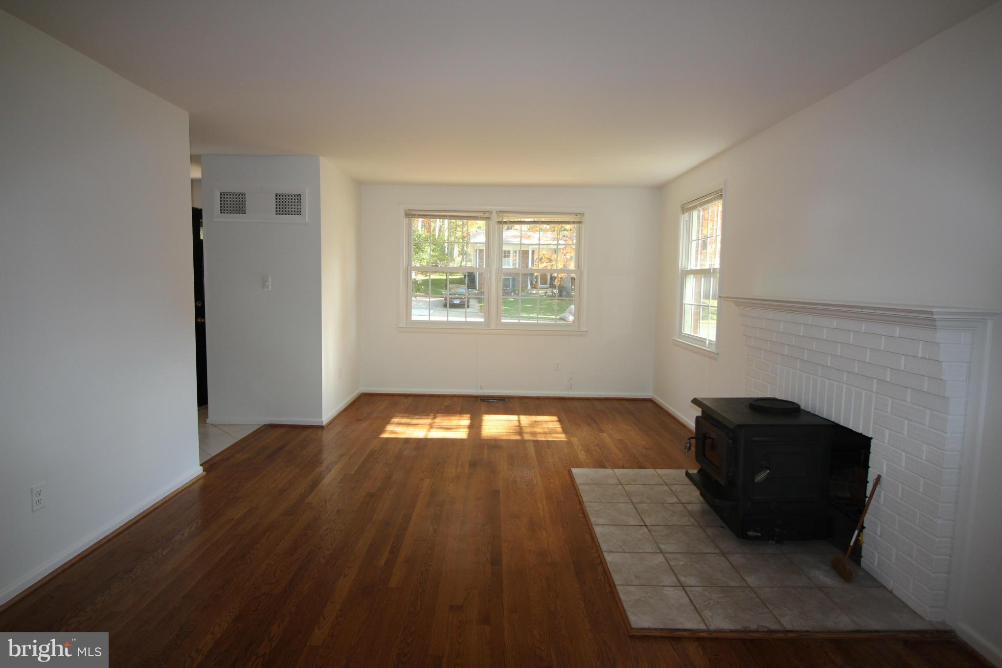 STONEWALL MANOR - Residential