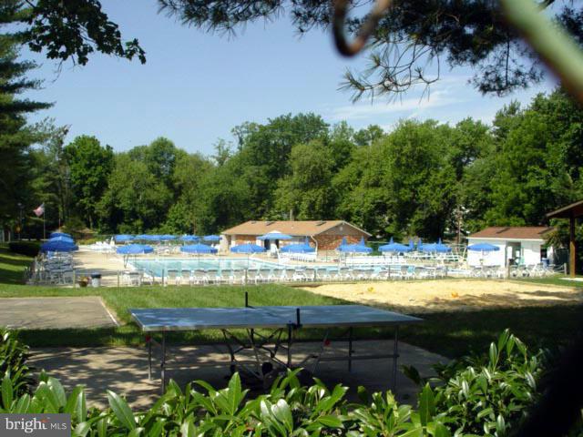 STONEWALL MANOR - Residential