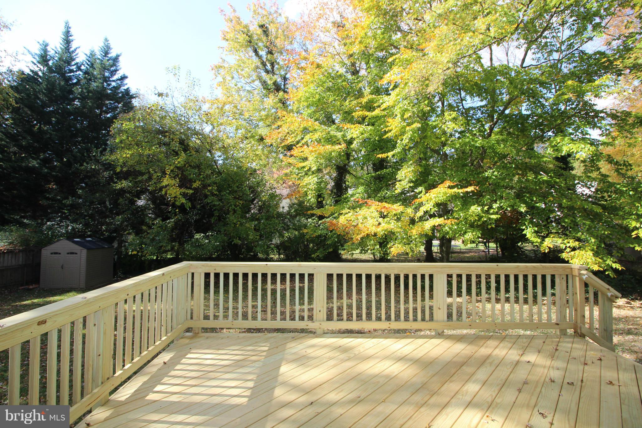 STONEWALL MANOR - Residential